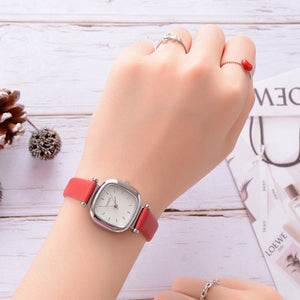 Exquisite Red Leather Strap Luxury Square